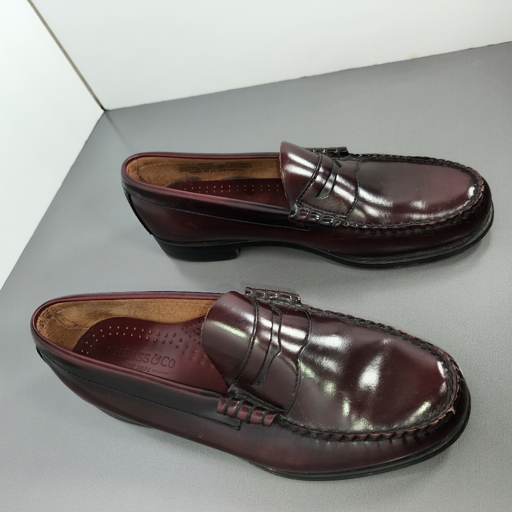 G.H Bass Co Weejun Burgundy Loafers